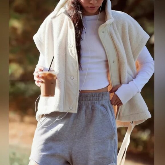 Free People Jackets & Blazers - Free People NWT Movement Scout It Out Fleece Vest Oversized Ivory size L